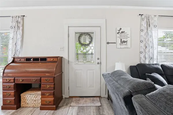 106 May Avenue, Cleburne, TX 76031