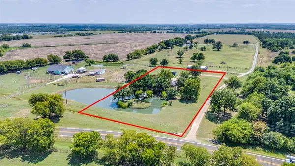 2982 Fm 2194, Farmersville, TX 75442