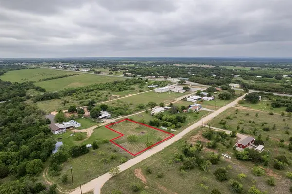 6723 Hidden Valley Drive, Brownwood, TX 76801