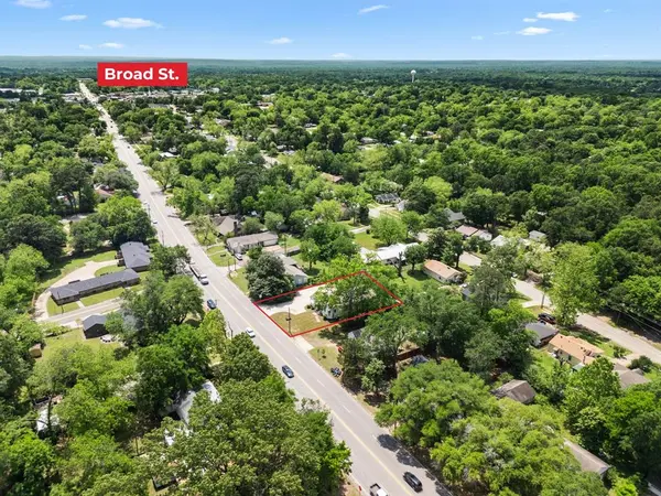 1009 N Pacific, Mineola, TX 75773