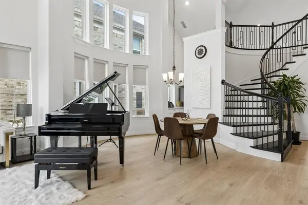 2443 Bussey Drive, Irving, TX 75062