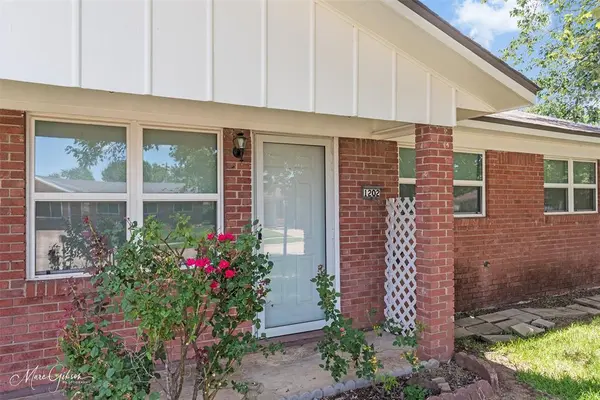 1202 Wisteria Street, Bossier City, LA 71111