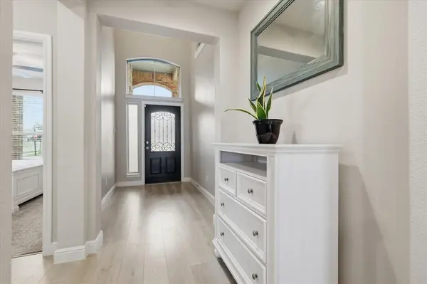 1617 Longspur Drive, Northlake, TX 76226