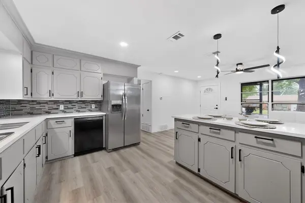 4518 Sandra Lynn Drive, Mesquite, TX 75150