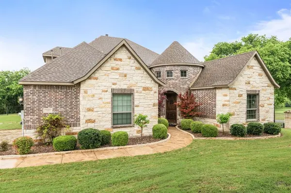 1001 Hilltop Drive, Lavon, TX 75166