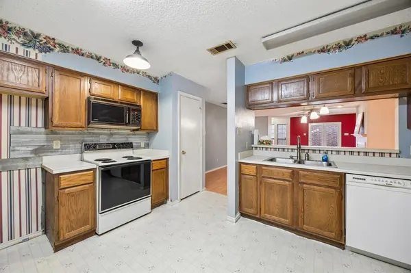 1814 Wyatt Drive, Garland, TX 75040