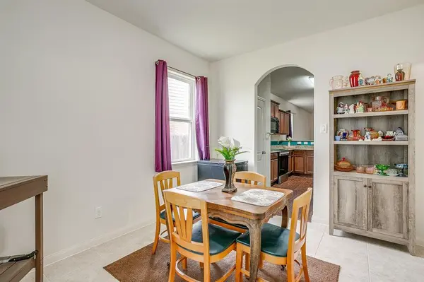 136 Kennedy Drive, Venus, TX 76084