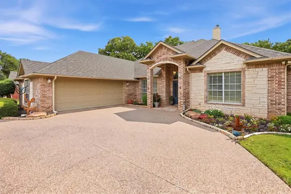 4104 Mojave Drive, Granbury, TX 76049