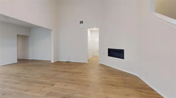 3941 Oak Creek Circle, Denison, TX 75020