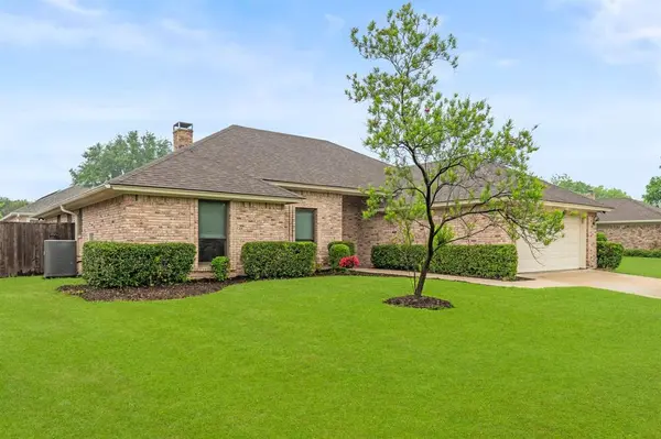 3737 Rolling Meadows Drive, Bedford, TX 76021