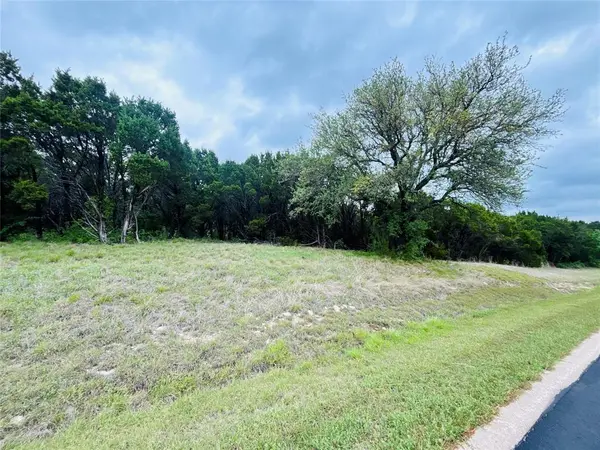 6026 Killmarnoch Drive, Cleburne, TX 76033