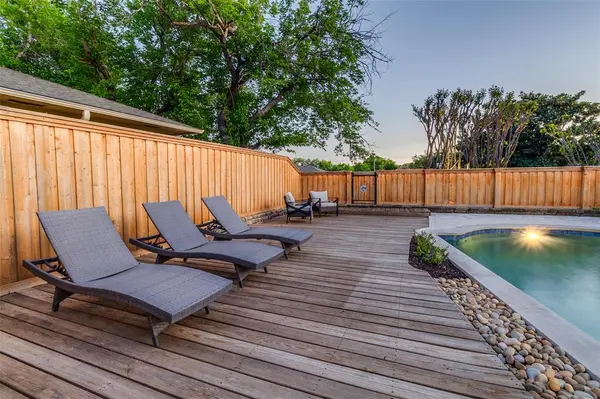 9406 Arborhill Drive, Dallas, TX 75243