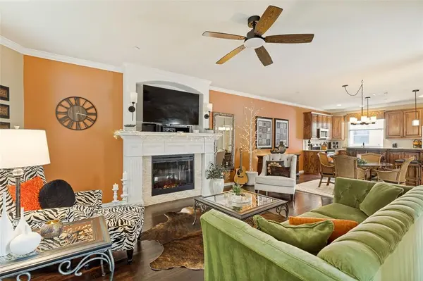 2500 Rockbrook Drive #A31, Lewisville, TX 75067