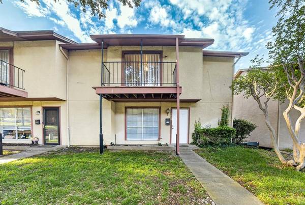 5618 Marina Drive #32, Garland, TX 75043