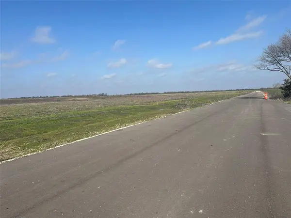 1383 Co Rd 2162, Caddo Mills, TX 75135