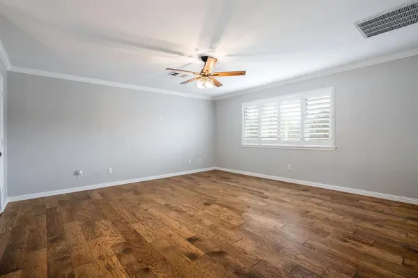 245 Bent Creek Drive, Waxahachie, TX 75165