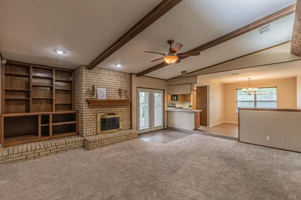 6901 Alexandria Court, Fort Worth, TX 76133