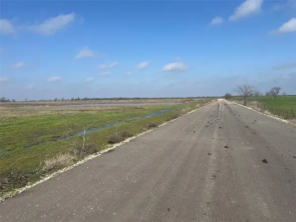 1453 Co Rd 2160, Caddo Mills, TX 75135