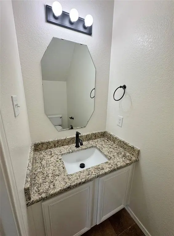 835 Rockett Lane, Cedar Hill, TX 75104