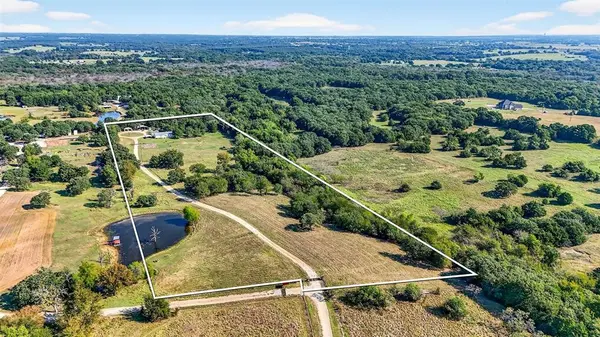 437 County Road 292, Collinsville, TX 76233