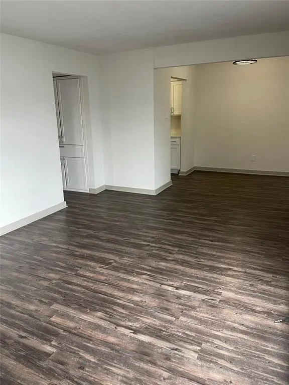 3627 Almazan Drive #216, Dallas, TX 75220