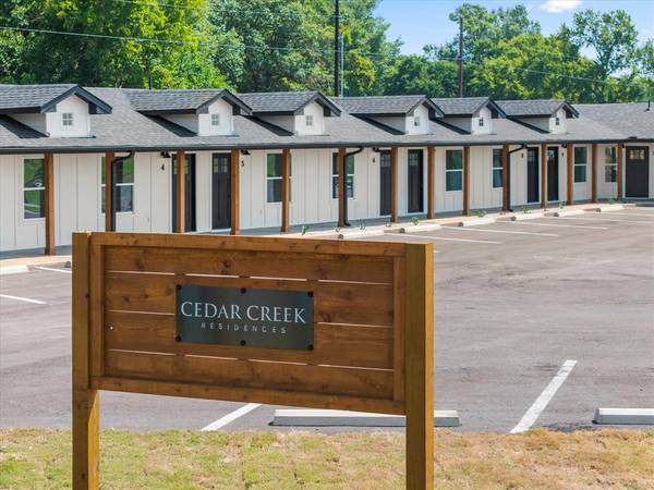 900 S Tool #7, Tool, TX 75143