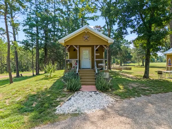 130 & 154 PR 3331, Big Sandy, TX 75755