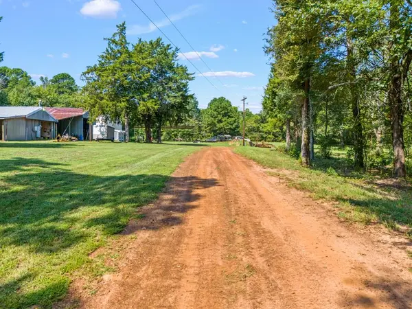 130 & 154 PR 3331, Big Sandy, TX 75755