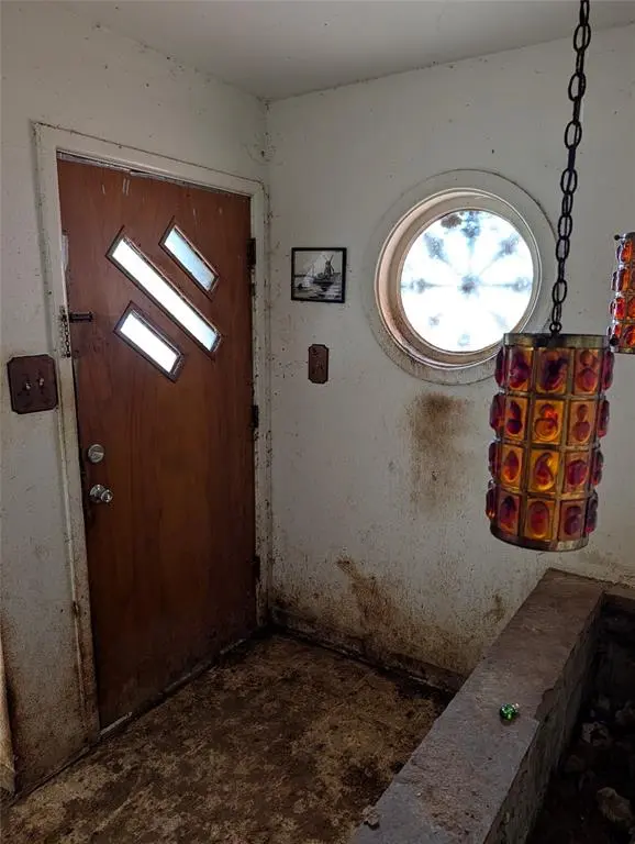 5008 Rector Avenue, Fort Worth, TX 76133