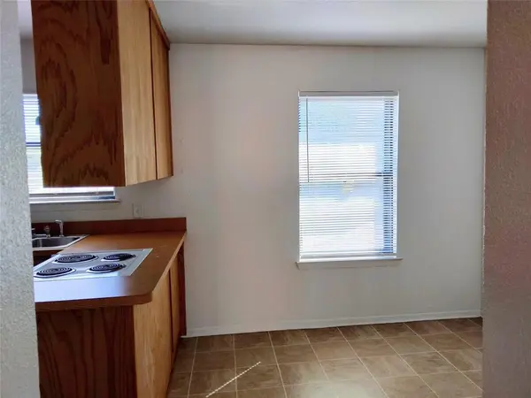 1003 Rock Street #7, Bowie, TX 76230