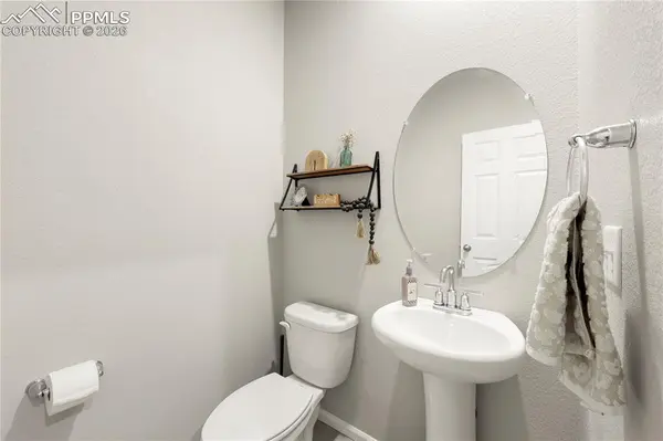 13470 Valley Peak DR, Peyton, CO 80831