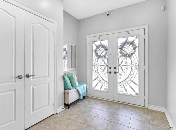 107 Fandango DR ##Upper, Brampton, ON L6X 0P8