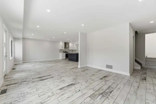 2676 Ayers AVE, Hunt Club - South Keys And Area, ON K1V 7W8