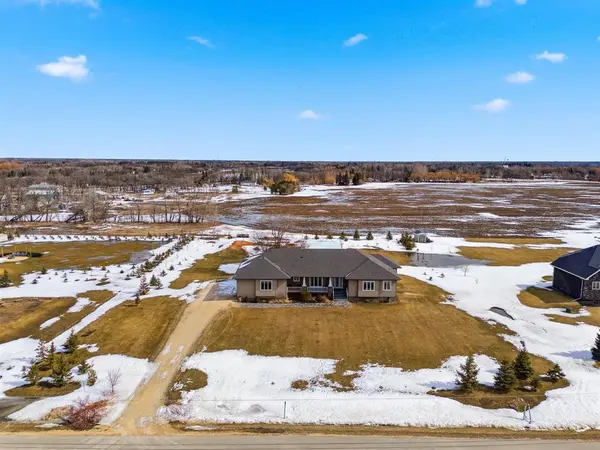 91 Park PL, St Clements, MB R1C 0A2