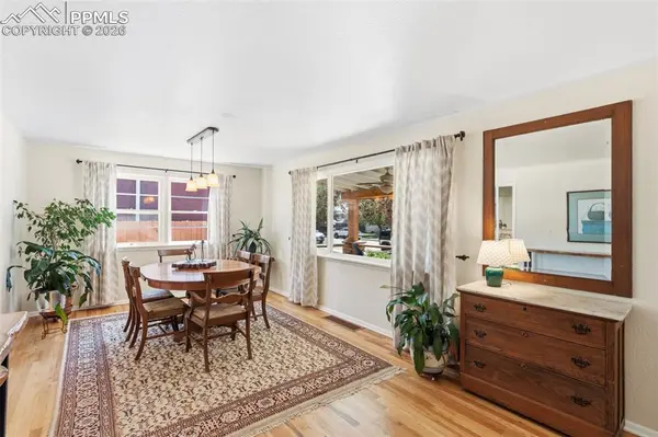 3012 W Platte AVE, Colorado Springs, CO 80904