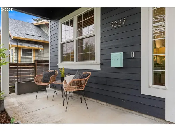 9327 N Ivanhoe ST, Portland, OR 97203