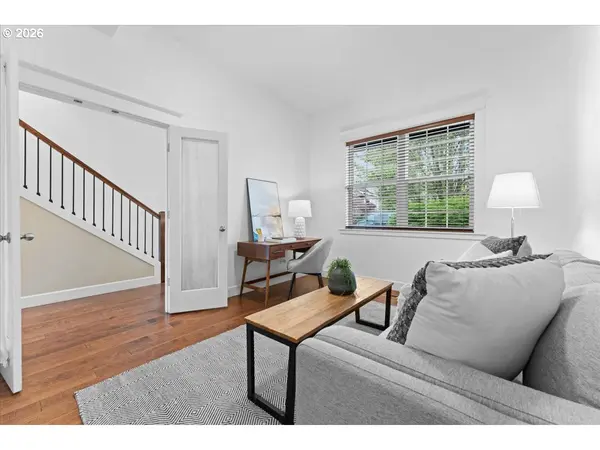 9327 N Ivanhoe ST, Portland, OR 97203