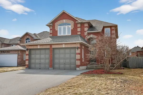 31 Rinaldo RD, Georgina, ON L4P 3X9