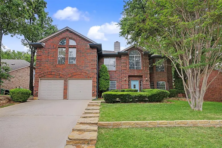 1810 Haydenbend Circle, Grapevine, TX 76051
