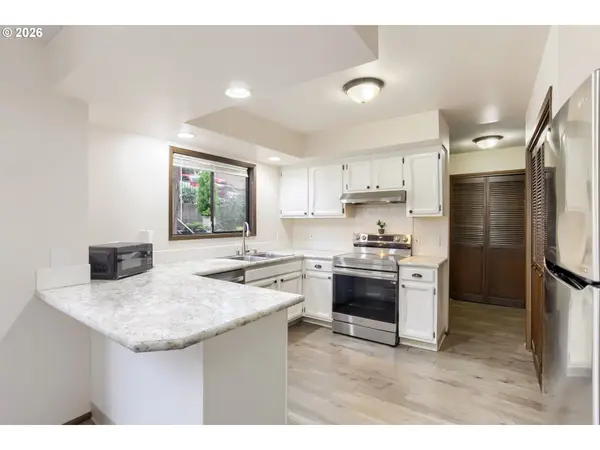 13603 NE REGENTS DR, Vancouver, WA 98684