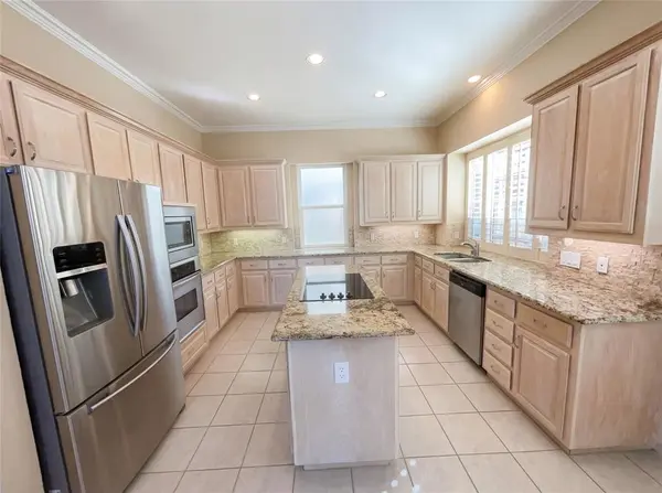 2741 Barrington Drive, Plano, TX 75093