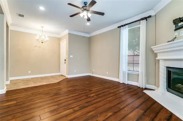 224 Wallington Way, Lewisville, TX 75067