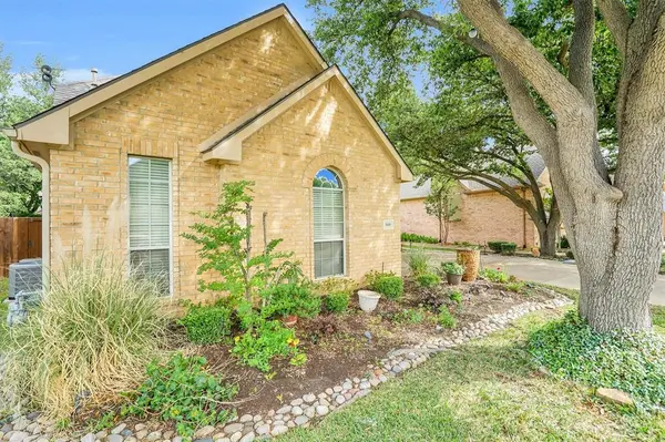 3416 Emerald Cove Drive, Flower Mound, TX 75022