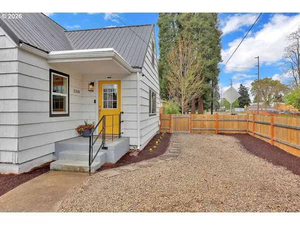 2210 ROOSEVELT BLVD, Eugene, OR 97402