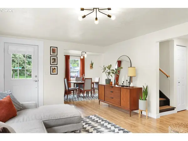 2210 ROOSEVELT BLVD, Eugene, OR 97402