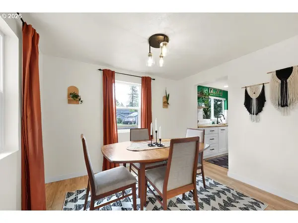 2210 ROOSEVELT BLVD, Eugene, OR 97402