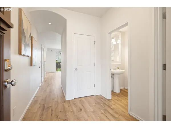 6512 NW 165TH AVE, Portland, OR 97229