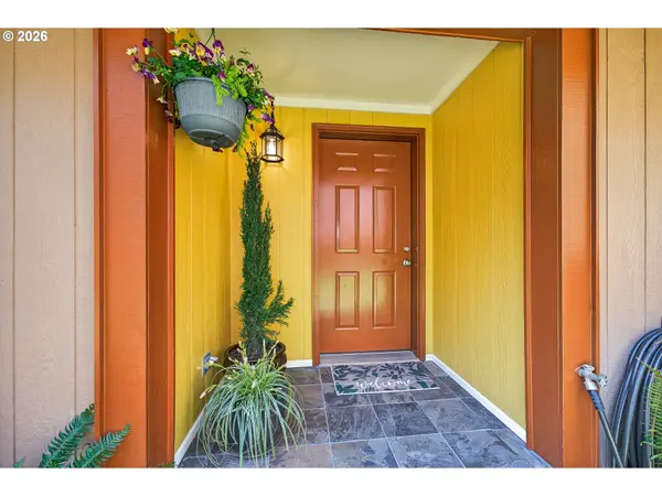 9400 SW ARROWWOOD RD, Mc Minnville, OR 97128