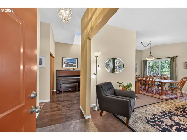 9400 SW ARROWWOOD RD, Mc Minnville, OR 97128