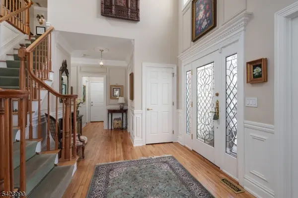 39 Red Oak Way, Montgomery Twp., NJ 08502